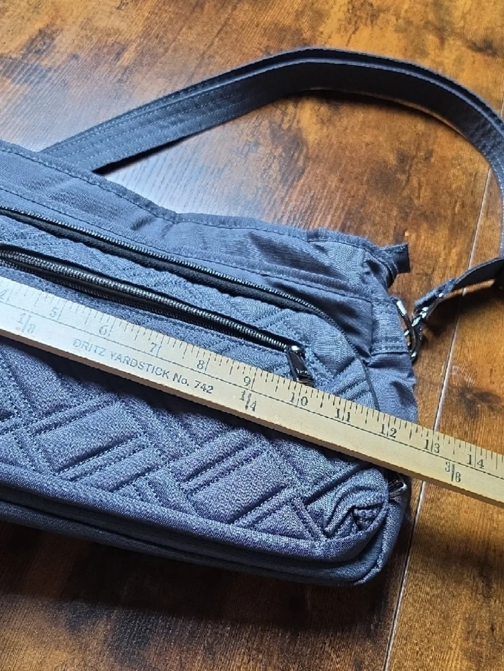 LUG | Shimmy SE Special Edition Crossbody Bag Quilted RFID Dark Gunmetal Gray